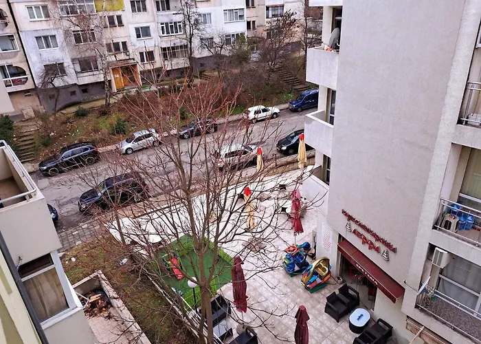 Arda Riverside 公寓 *